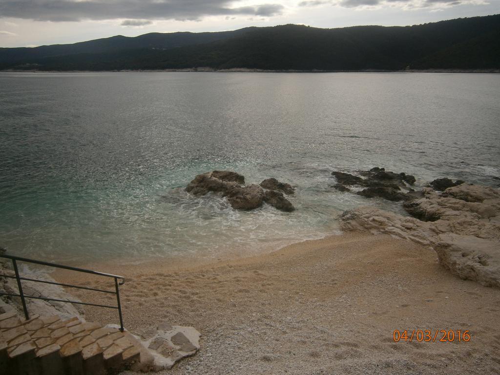 Apartments Sea And Sun ラバック エクステリア 写真
